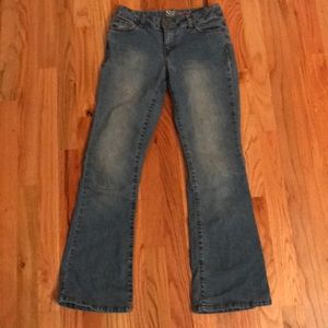 Boot cut jeans